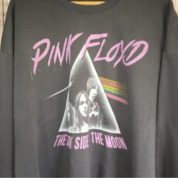 NWT Pink Floyd Dark Side Grey Crop Sweatshirt - Picture 2 of 3